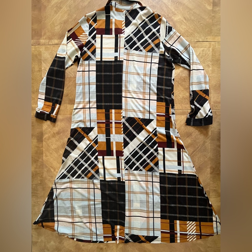 Attitudes by Renee Black, White and Khaki Collared A-Line Dress | Size M - Picture 9 of 9